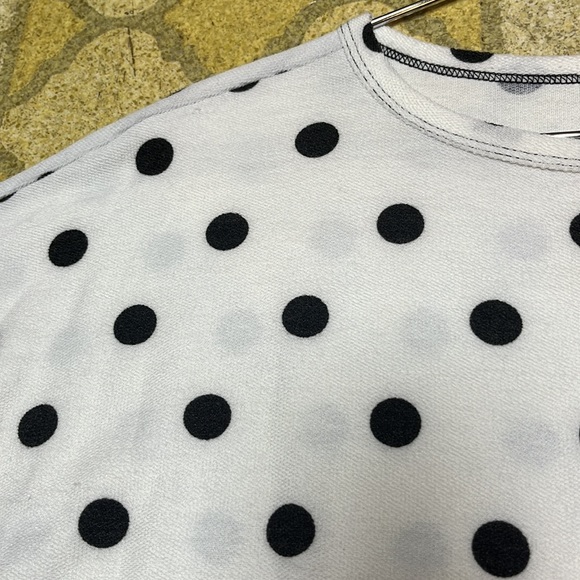 EUC Cyrus long sleeve top - Picture 3 of 11